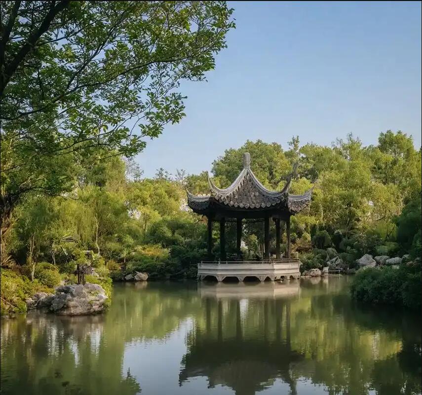 柯城区雨寒计算机有限公司